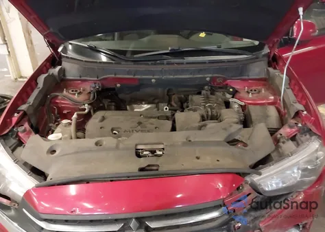 2018 Mitsubishi Outlander Sport 2.4 Se z USA, uszkodzony, nr VIN JA4AR3AW5JU014592